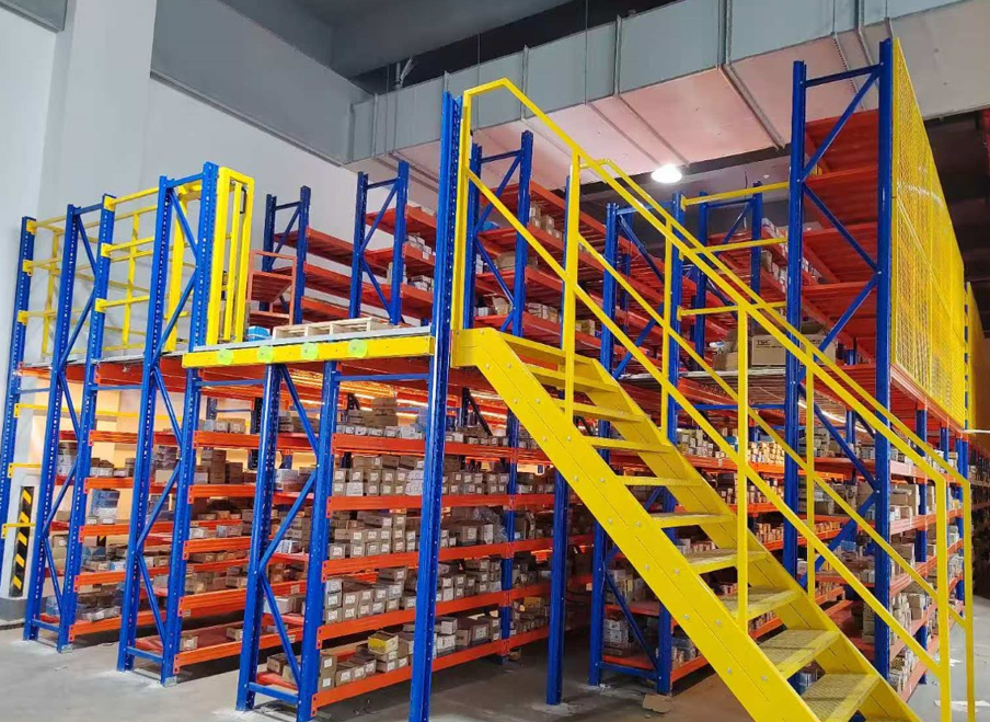 閣樓貨架 閣樓貨架