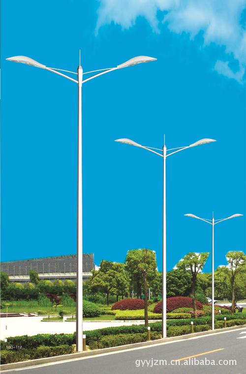 廠家直銷LED工礦燈 河南工業(yè)照明的高效之選，廠房車間天棚燈的明智之選